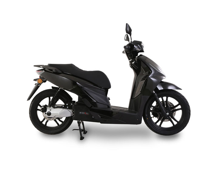 scooter-electrique-e-coral-noir-brillant